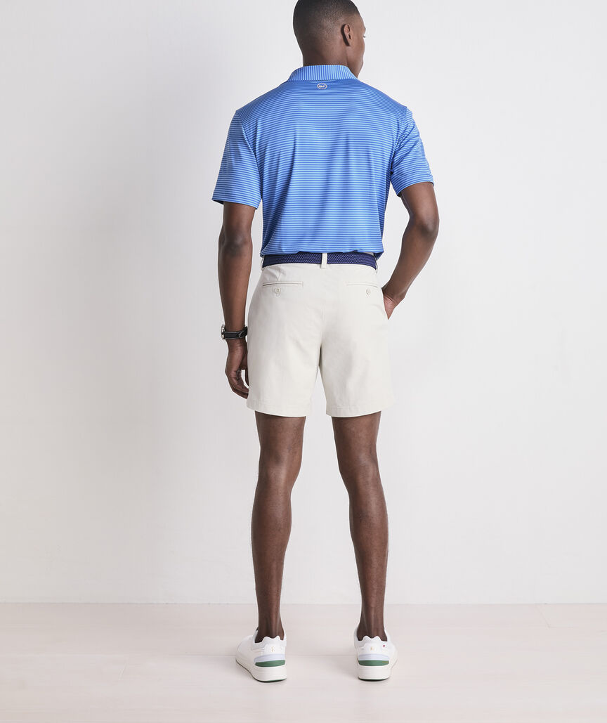 Vineyard Vines M 7