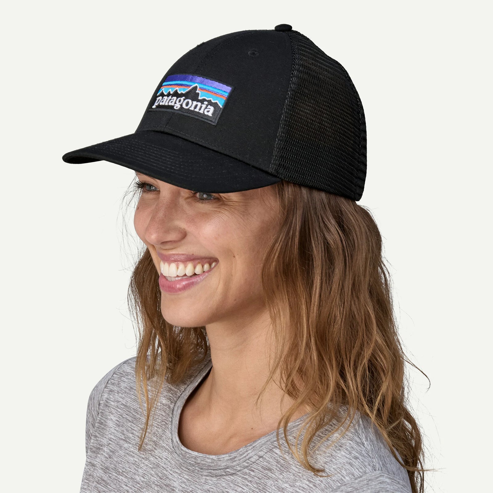 Patagonia P-6 Logo LoPro Trucker BLACK