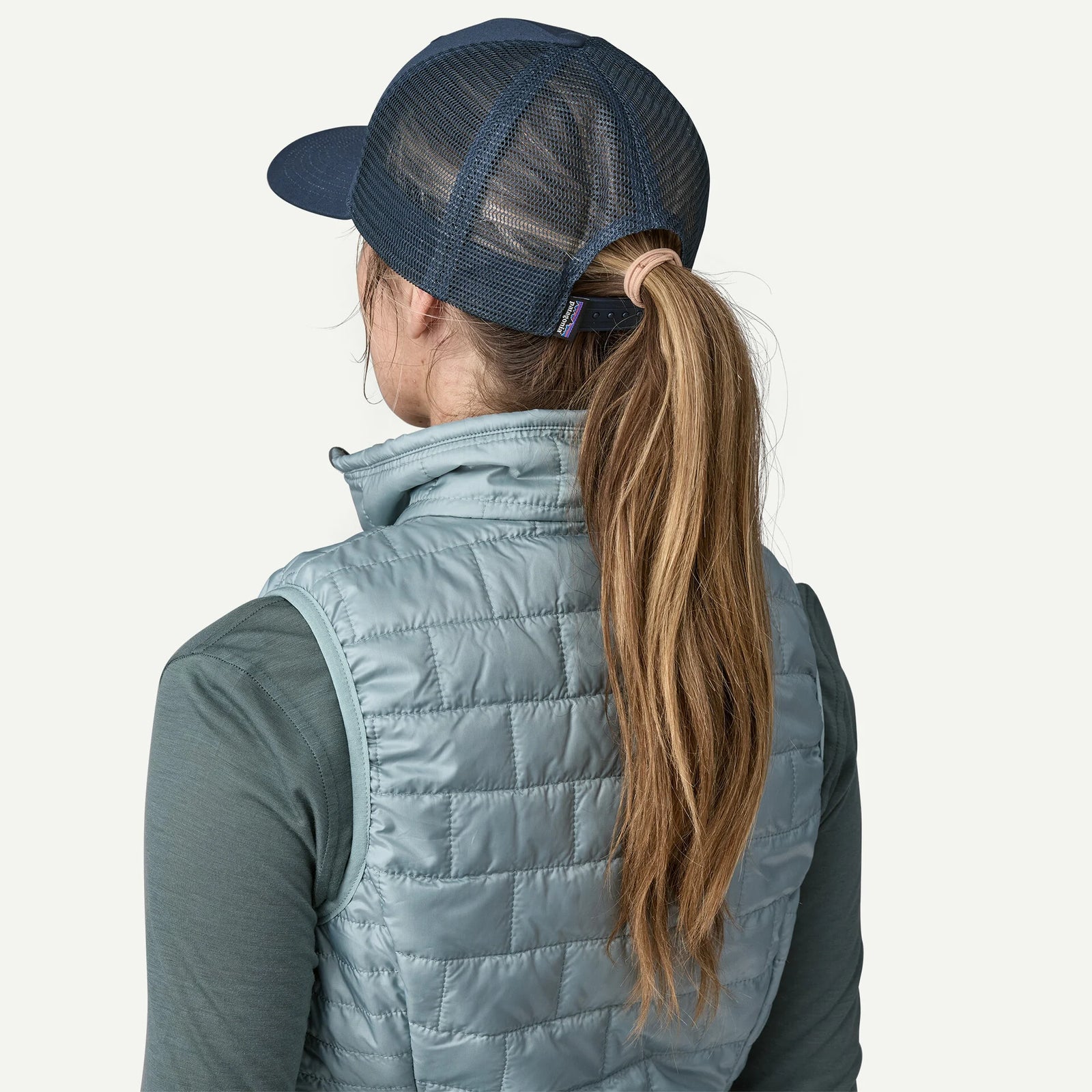 Patagonia P-6 Logo Trucker Hat NEW NAVY