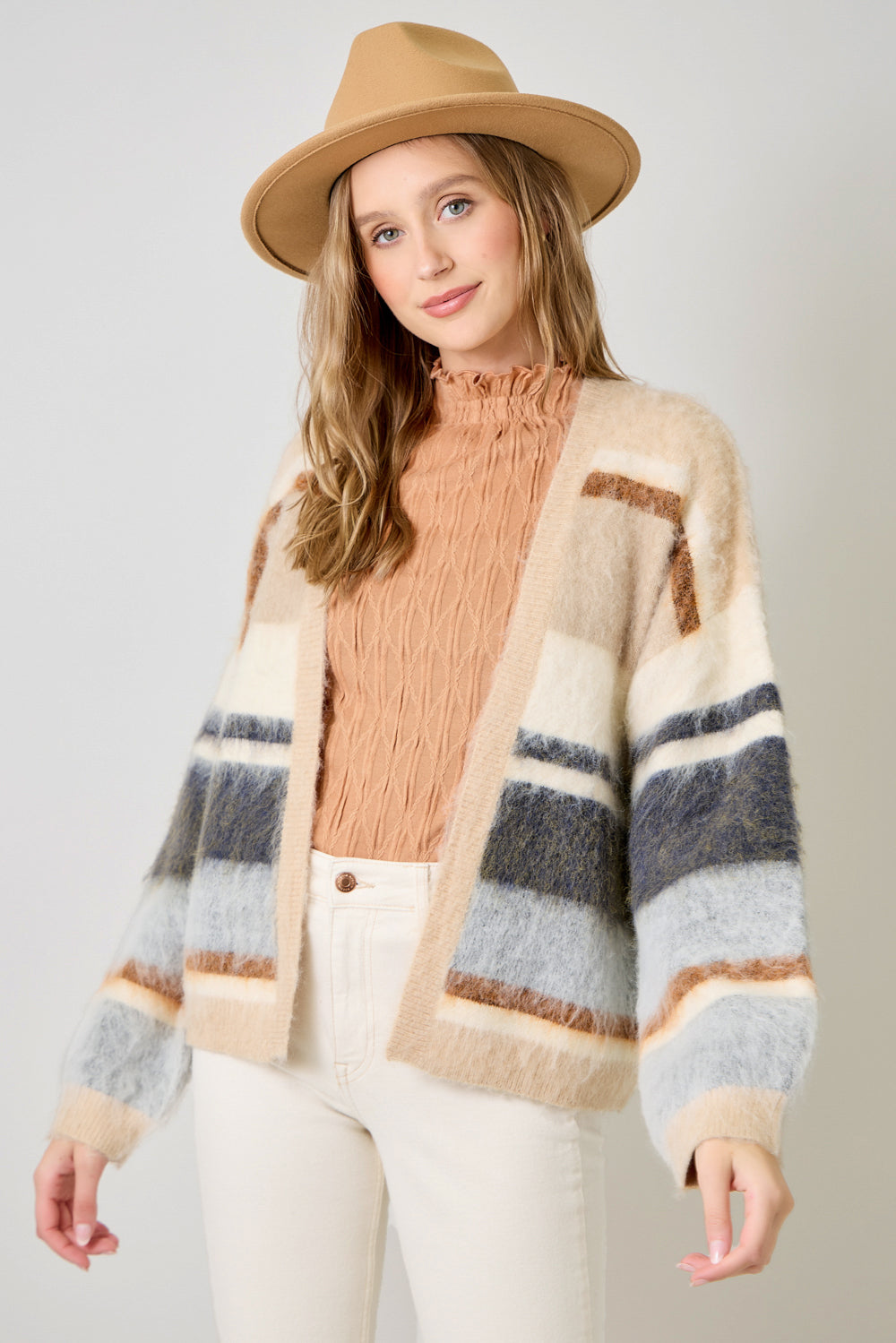 Mystree W Fuzzy Color Block Cardigan IVORY / OATMEAL