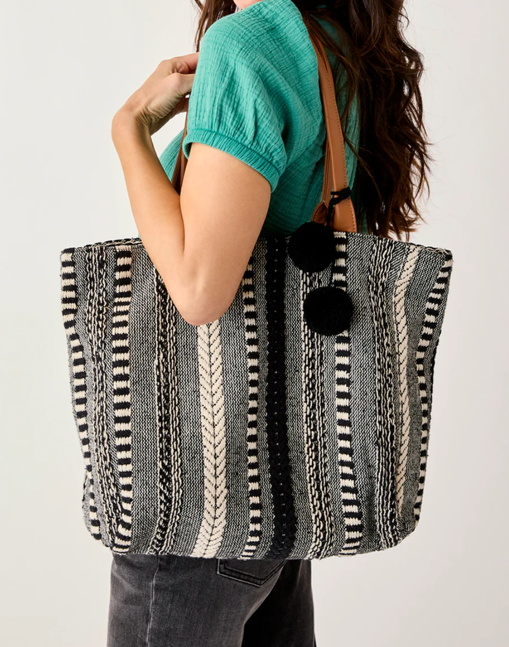 Sac fourre-tout Carve Designs Treasure Tote, noir multicolore