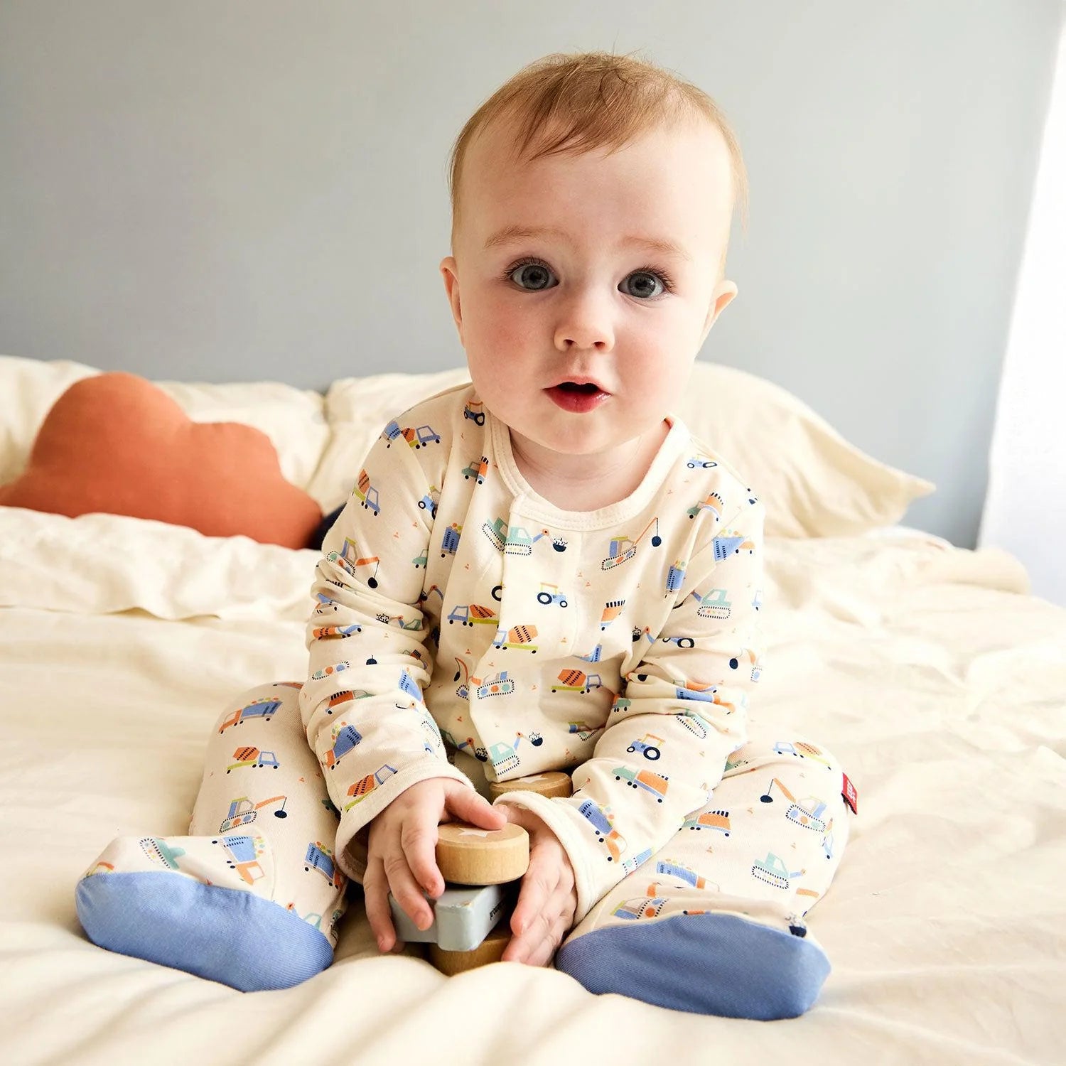 Magnetic Me Magnetic Footie CAN YOU DIG IT