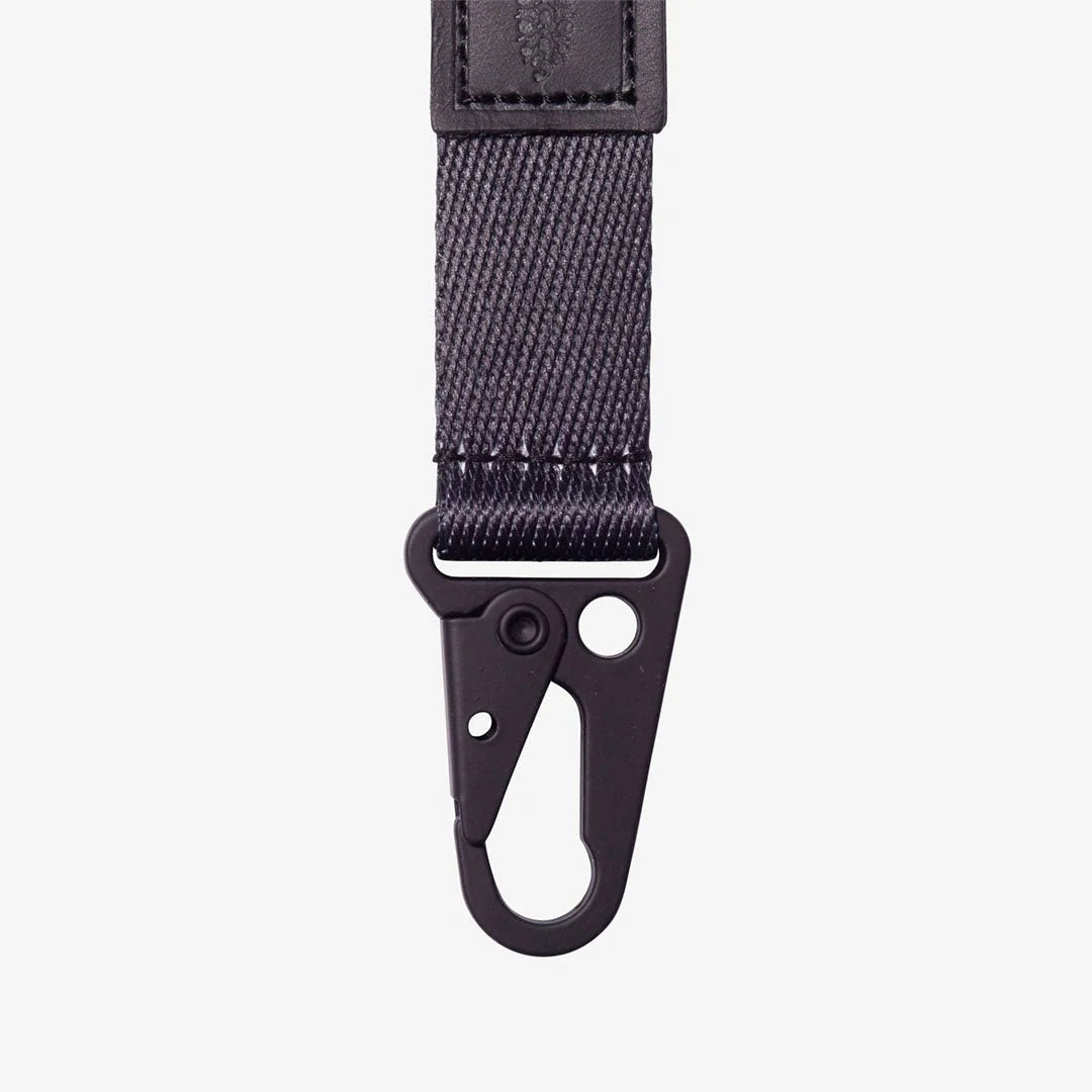 Clip porte-clés pour fil à coudre NOIR