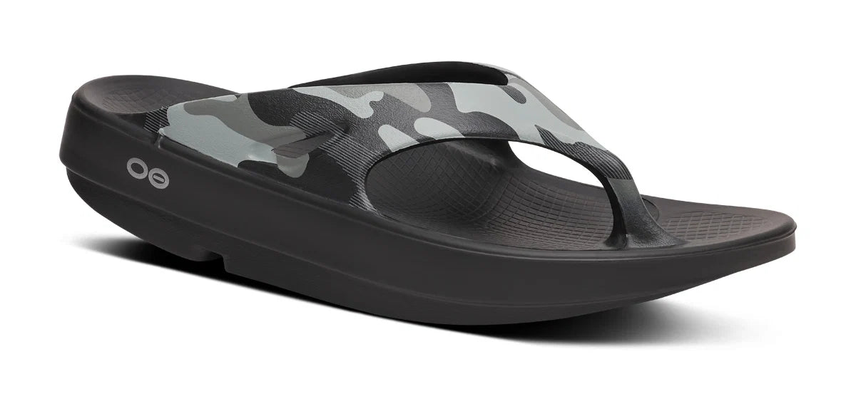 OOFOS OOriginal Sport Thong Sandal NIGHT CAMO