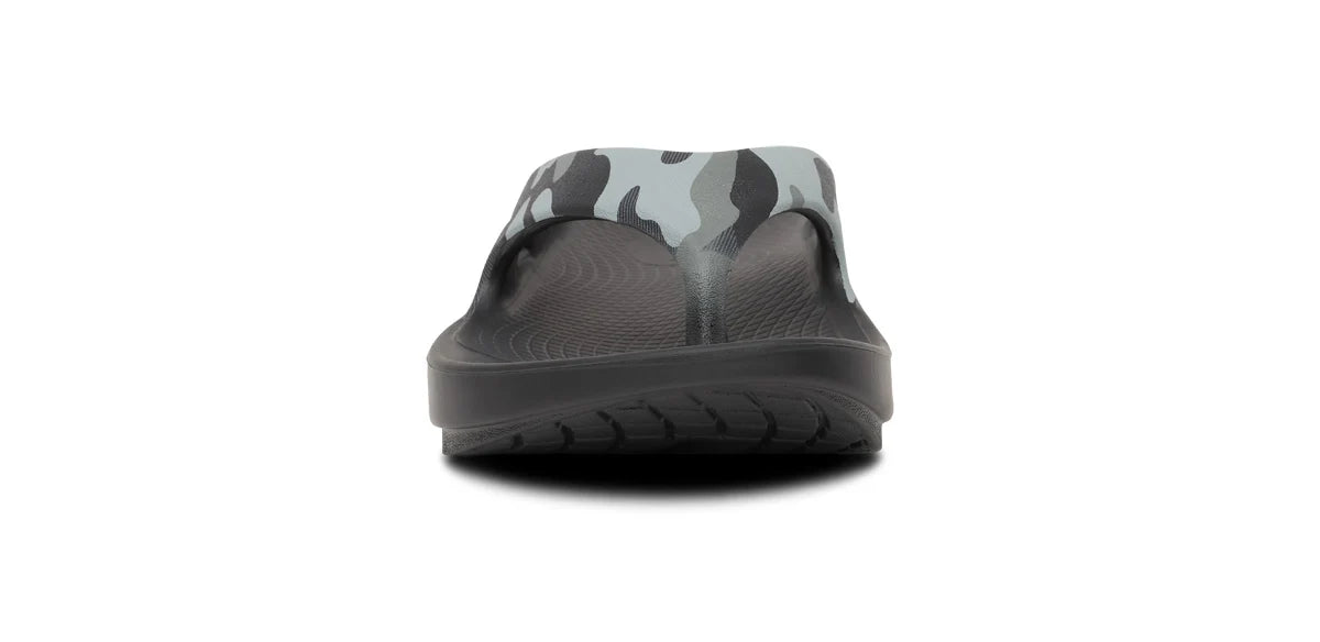 OOFOS OOriginal Sport Thong Sandal NIGHT CAMO