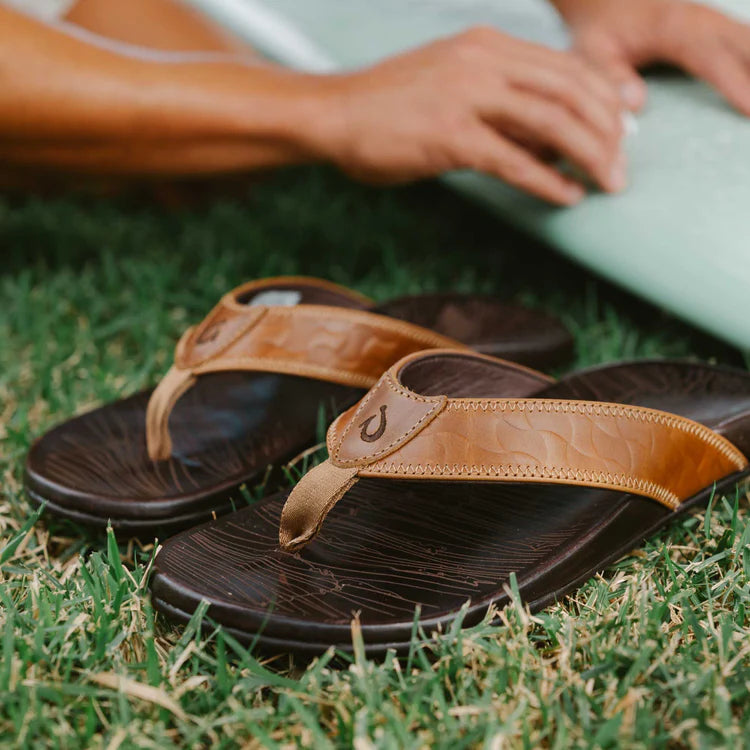 Olukai M Hikianalia TAN / DK JAVA