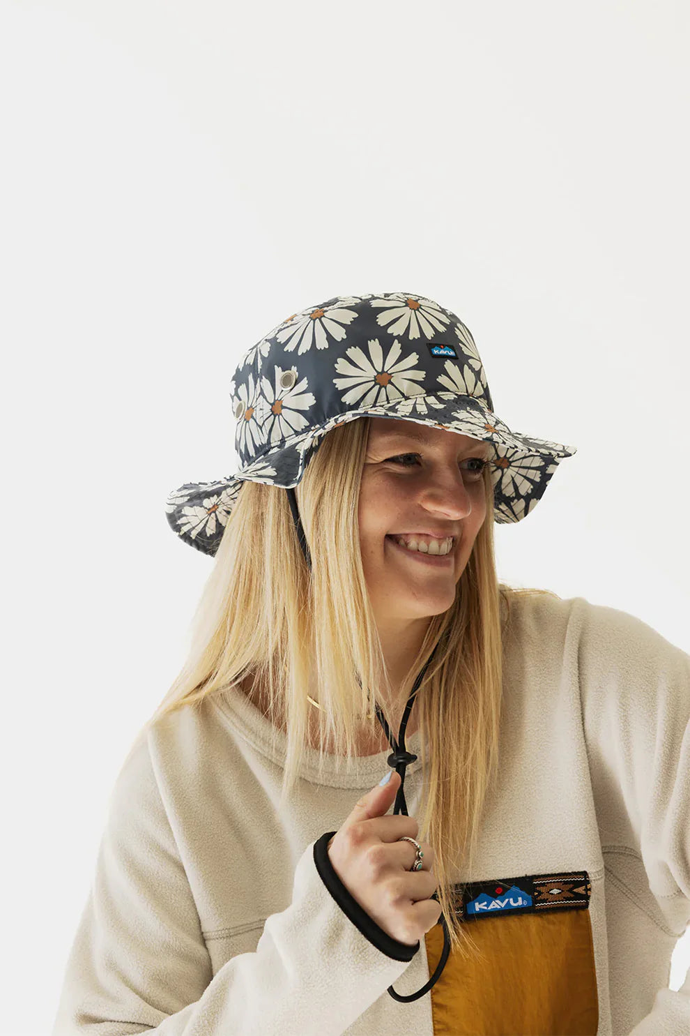 KAVU BFE Sun Hat DAISY LOVE