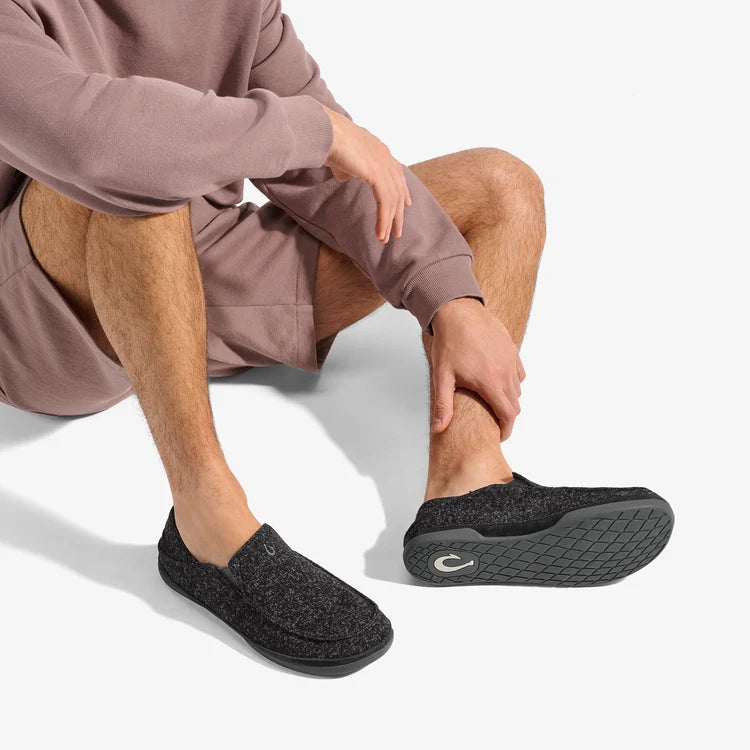 Olukai M Moloa Hulu II Slipper BLACK / BLACK