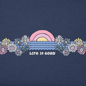 Life is Good W SS Crusher Sunrise Water Scene Tee DARKEST BLUE