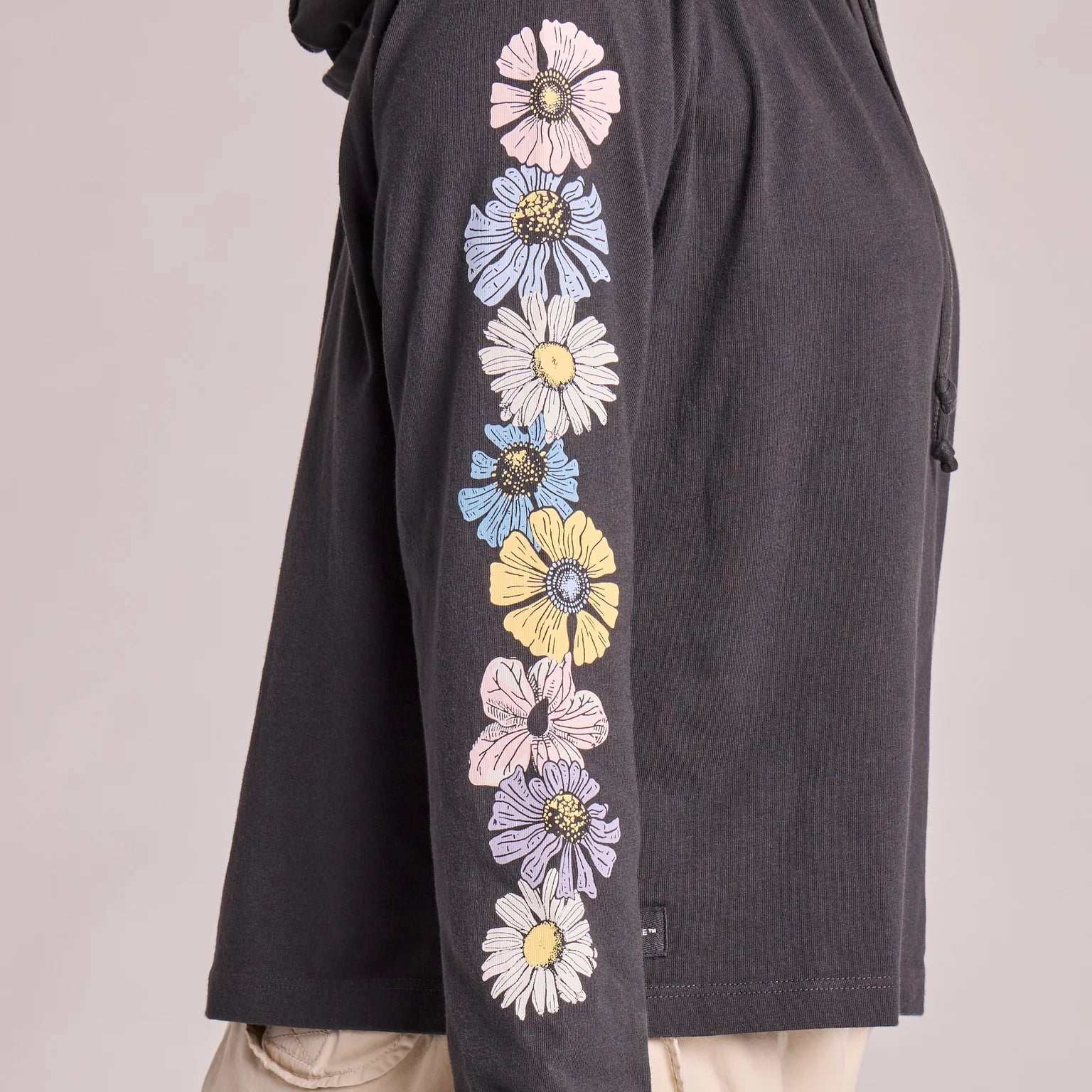 Life is Good W LS Crusher Boxy Row of Wildflowers Hoodie FADED BLACK