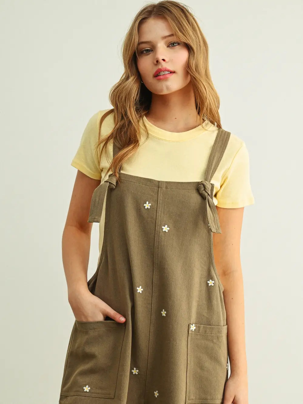 Miou Muse W Floral Embroidered Romper BROWN
