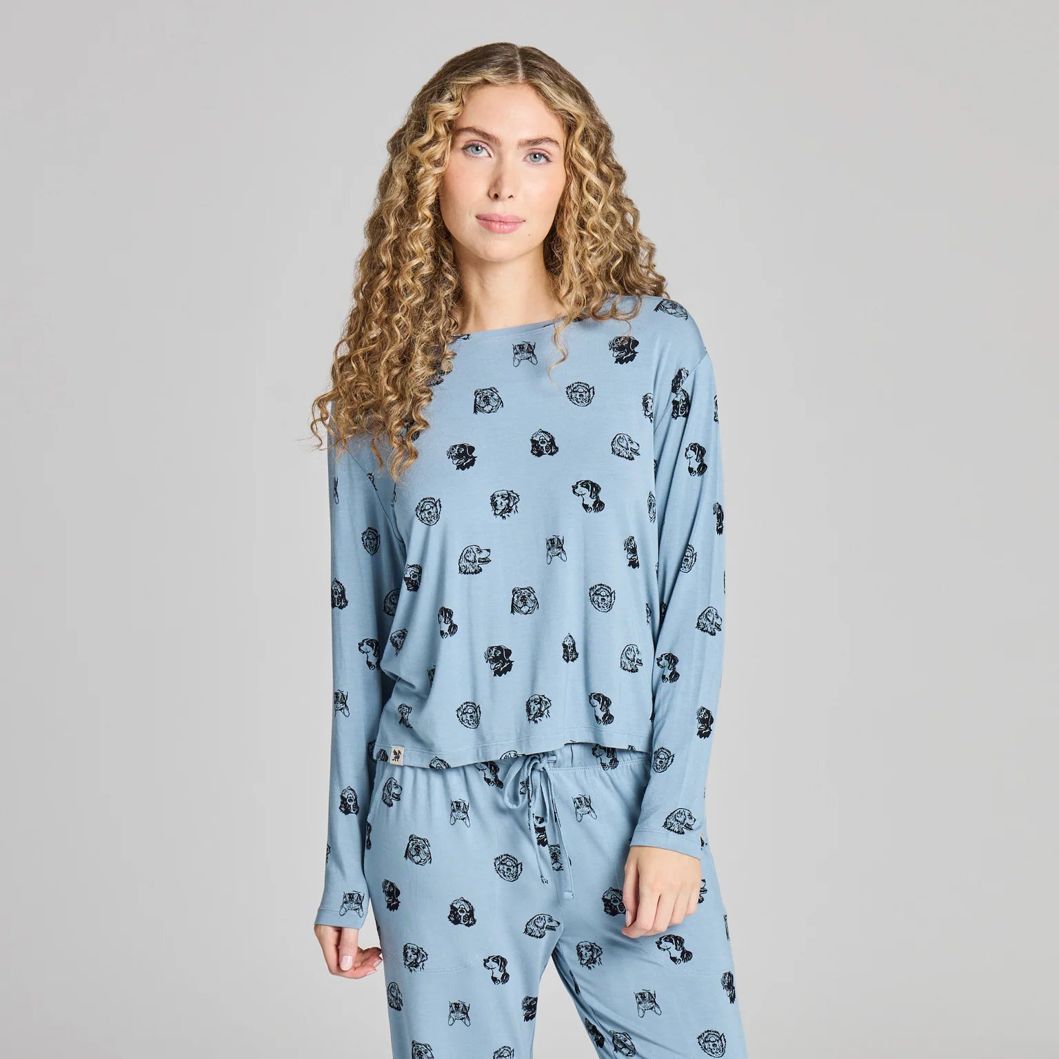Life is Good W LS Boxy Sleep Tee Dog Portrait Pattern SLATE BLUE