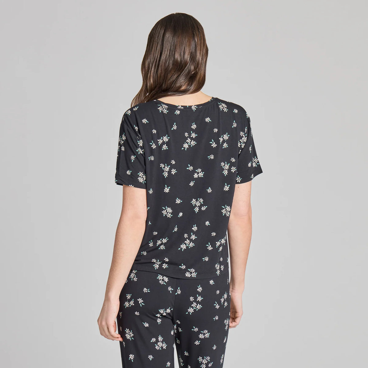 Life Is Good W LS Boxy Sleep Tee Wild Daisy TRUE BLACK