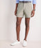 Vineyard Vines M 7" On-The-Go Shorts KHAKI