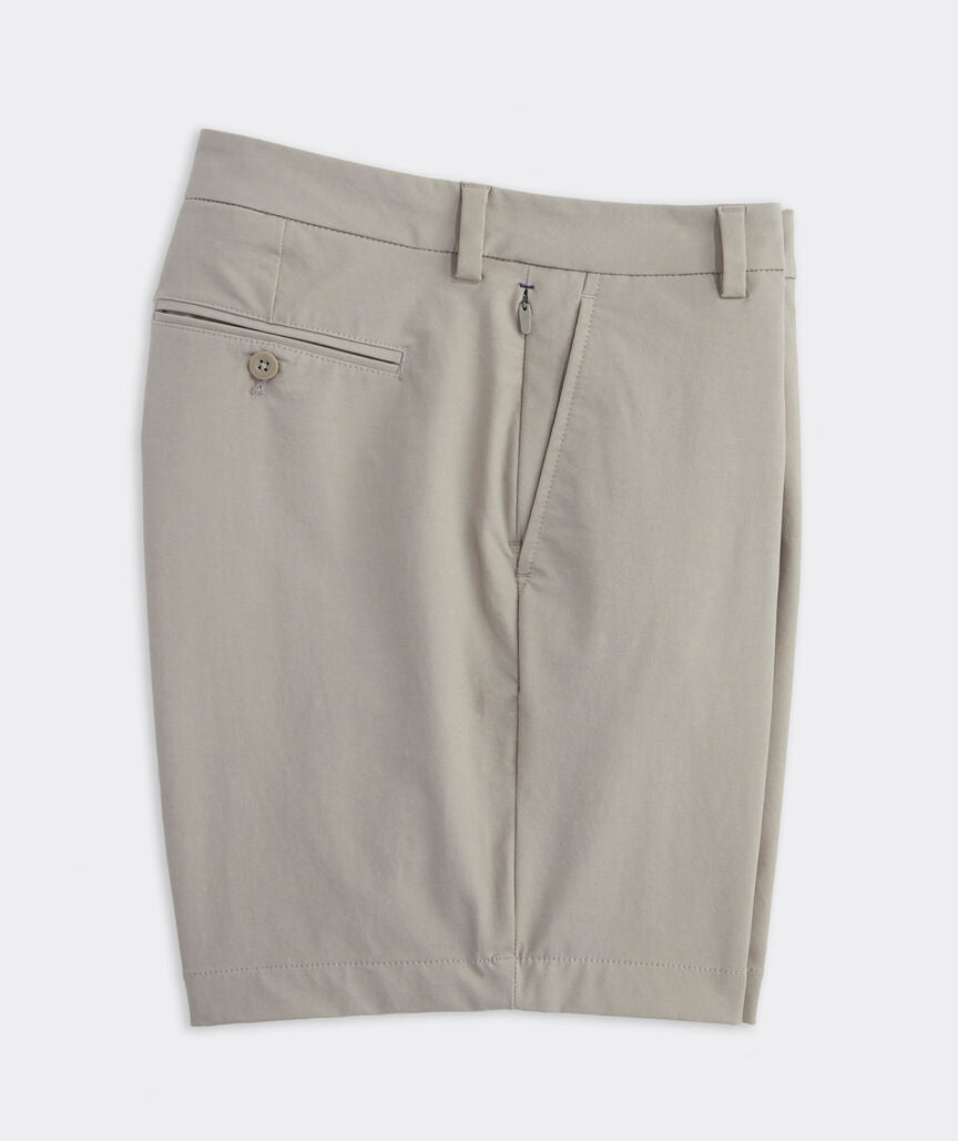 Vineyard Vines M 7