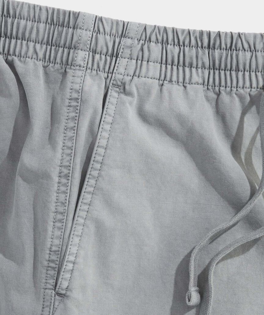 Vineyard Vines M 7