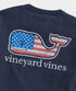 Vineyard Vines M SS Flag Whale Pocket Tee VINEYARD NAVY