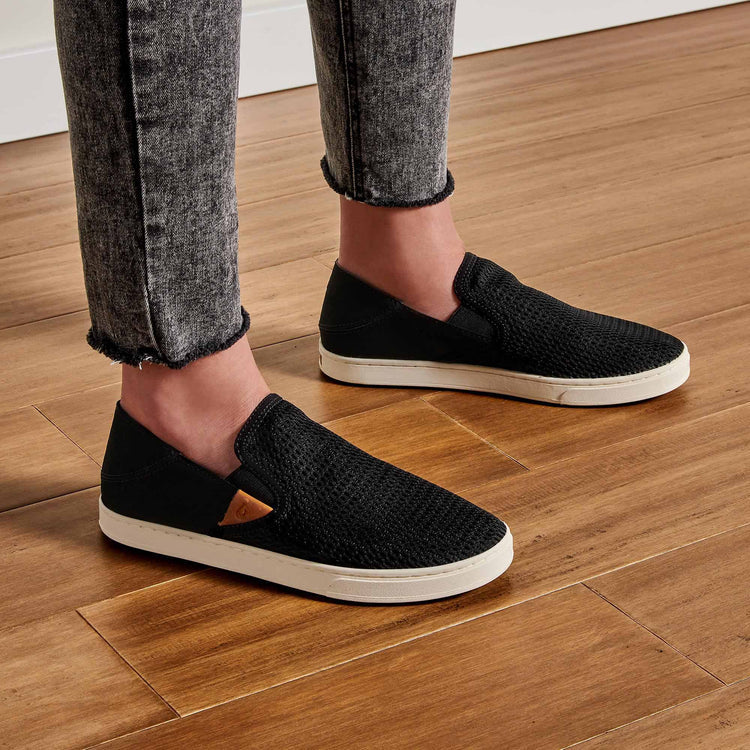 Olukai W Pehuea BLACK / BLACK