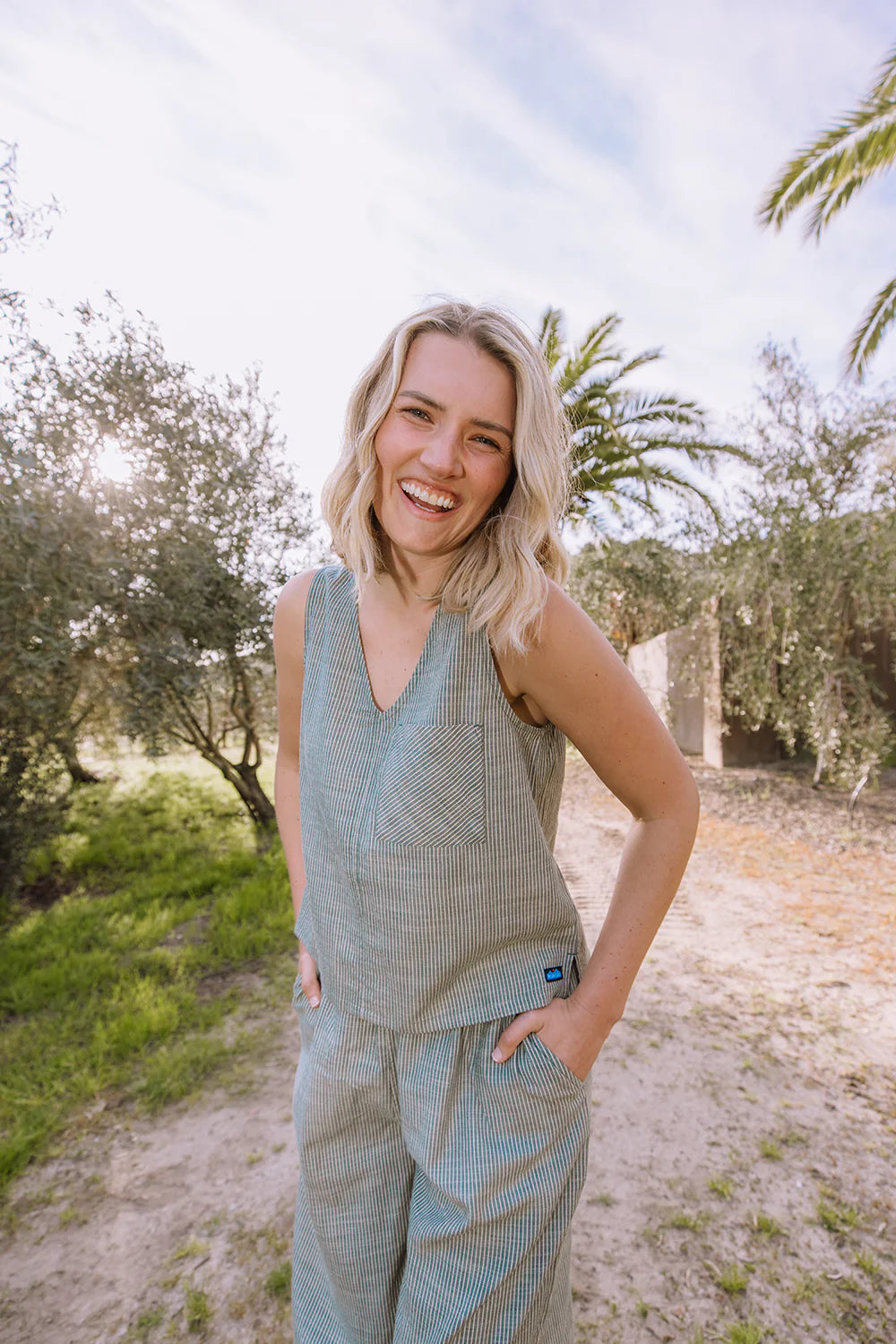 KAVU W Vacay Tank DARK FOREST
