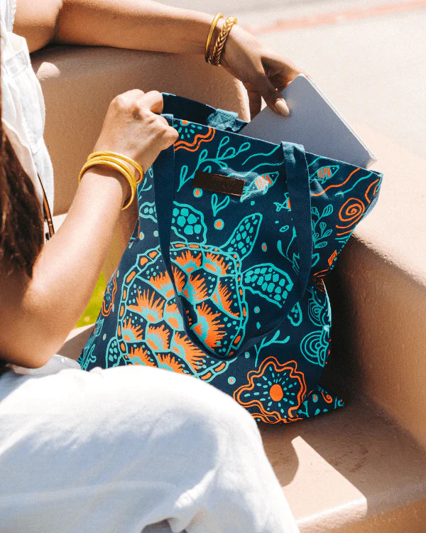 Sand Cloud Reef Turtles Everyday Tote DEEP OCEAN