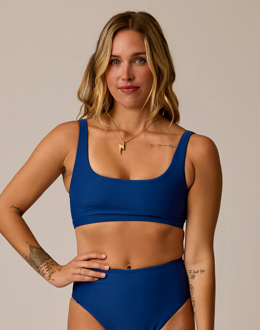 Carve Designs W Korbyn Compression Top SETSAIL