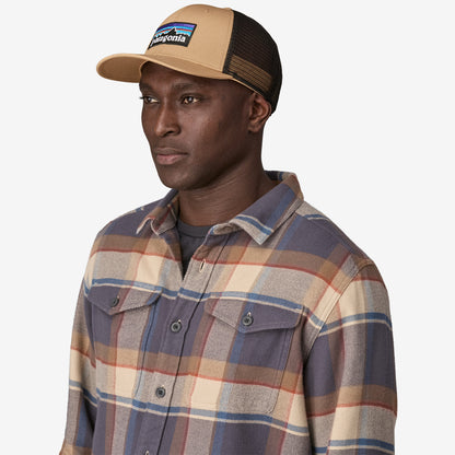 Patagonia P-6 Logo Trucker Hat GRAYLING BROWN