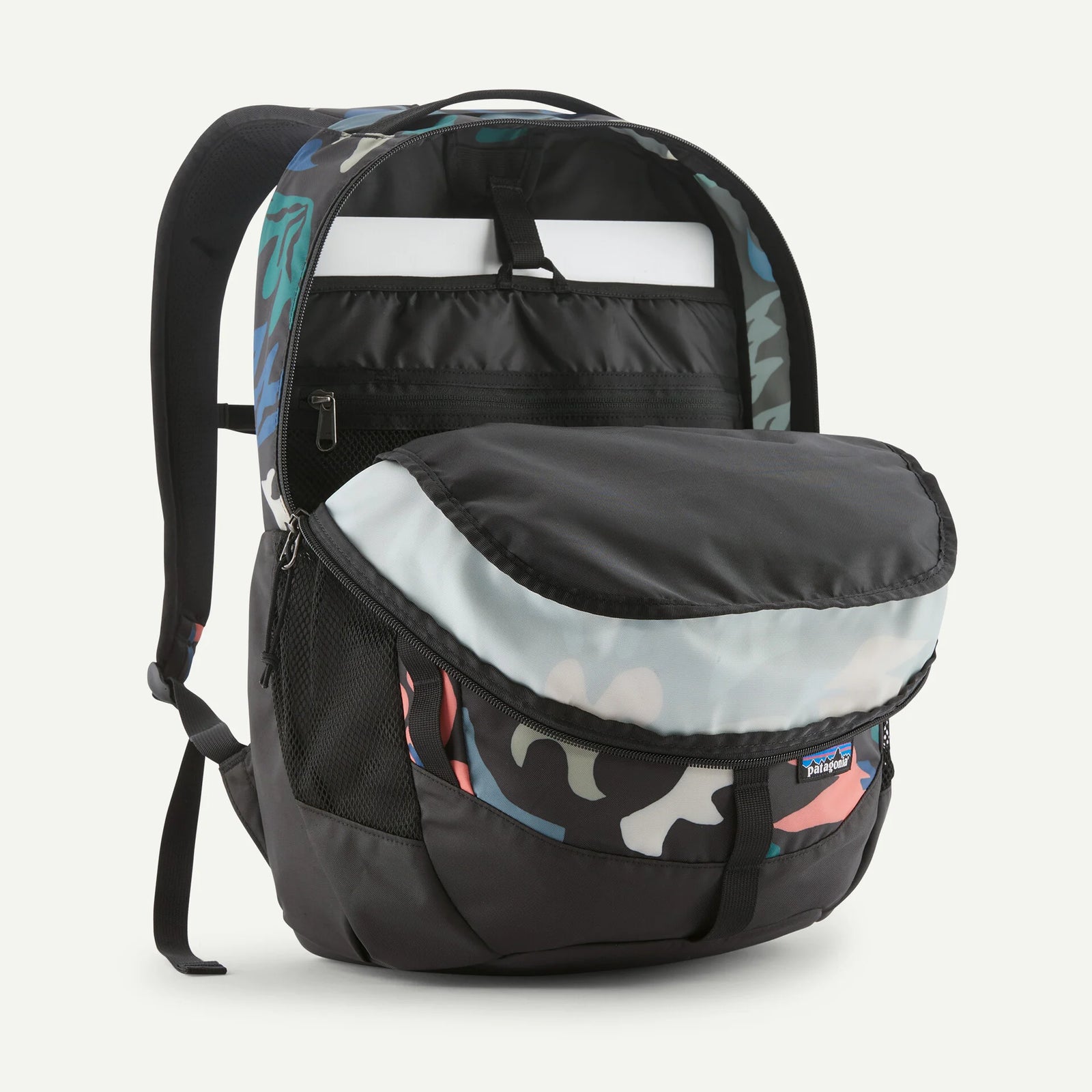 Patagonia Refugio Day Pack 26L KALEIDO BLACK