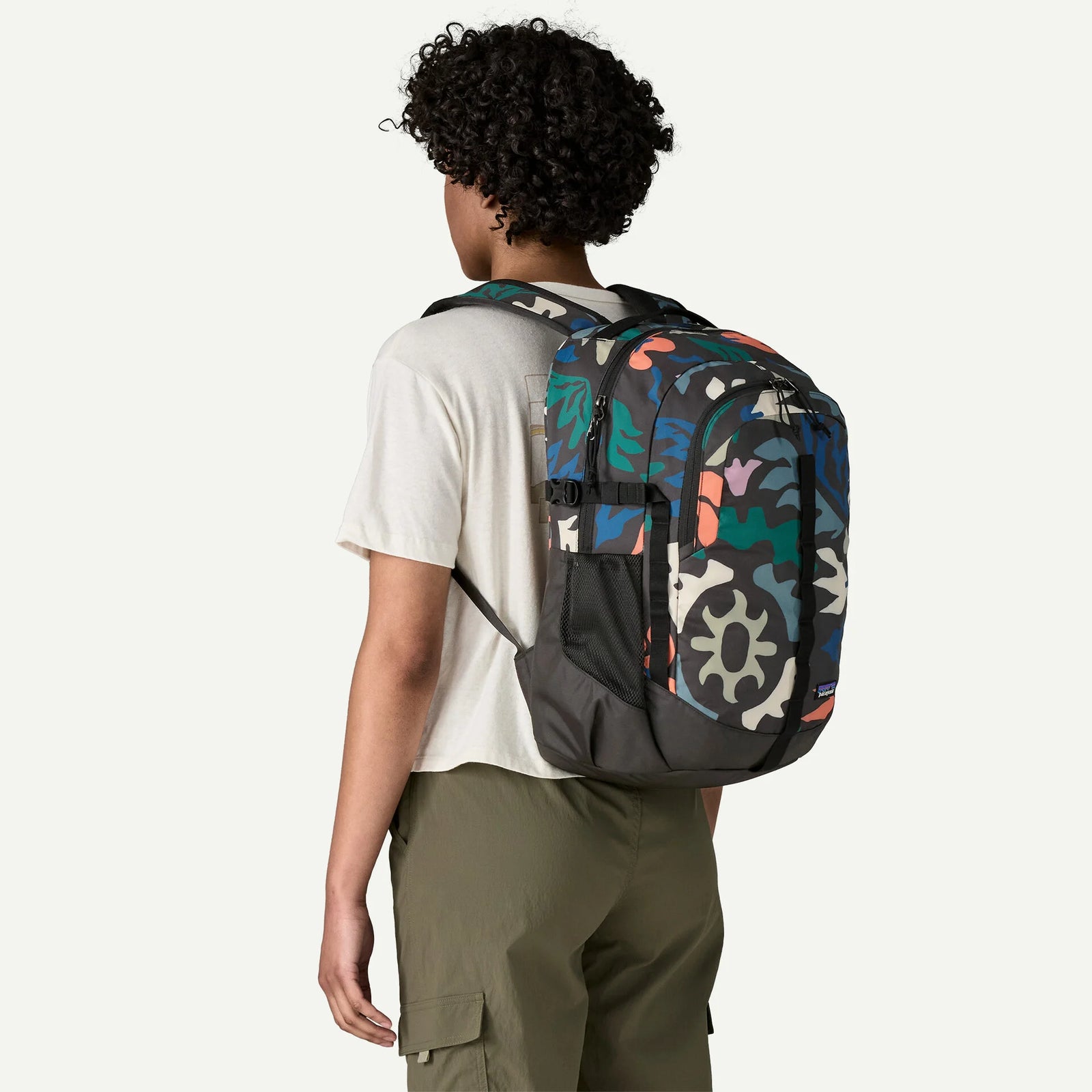 Patagonia Refugio Day Pack 26L KALEIDO BLACK