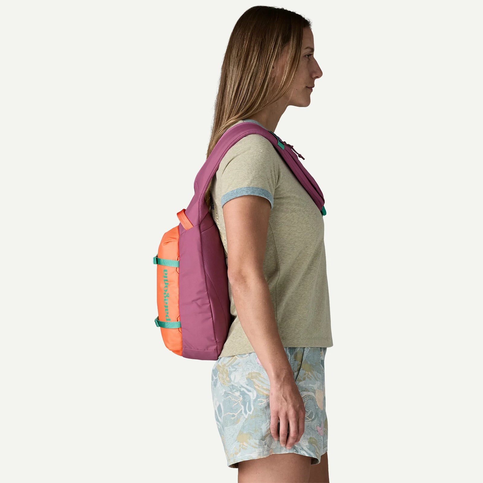 Patagonia Atom Sling 8L FADED MAGENTA