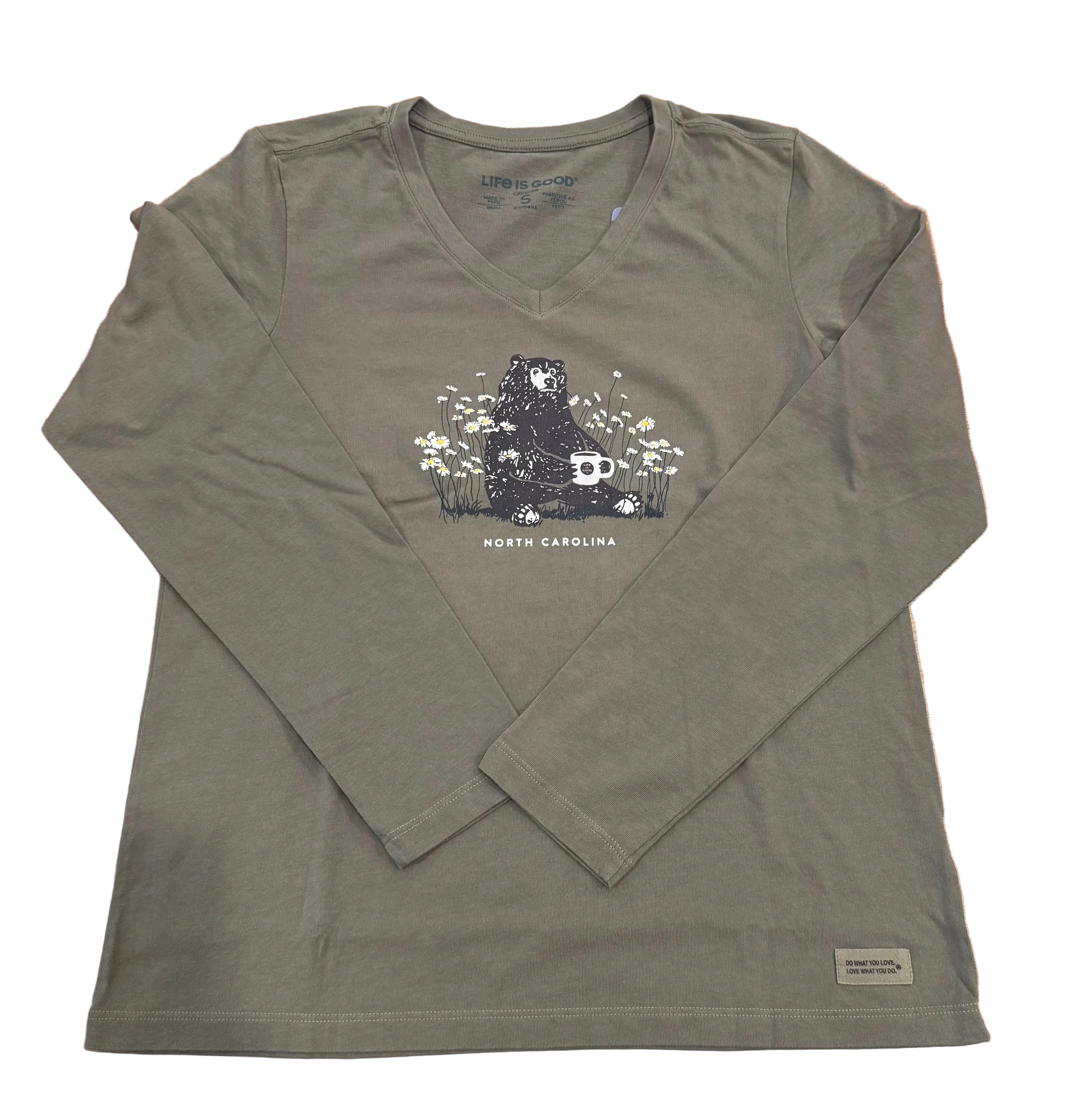 Life is Good W LS Crusher Daisy Bear Tee MOSS GREEN