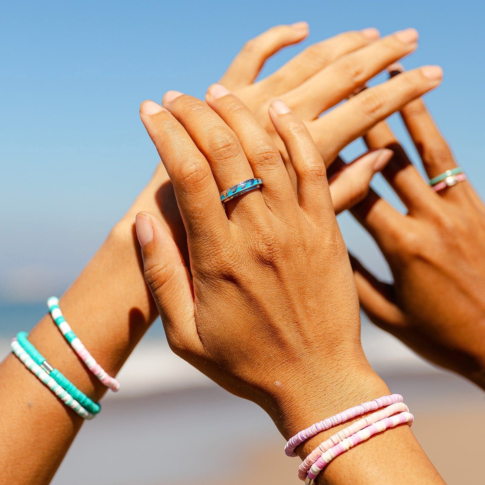 Pura Vida Enamel Wave Fidget Ring SILVER