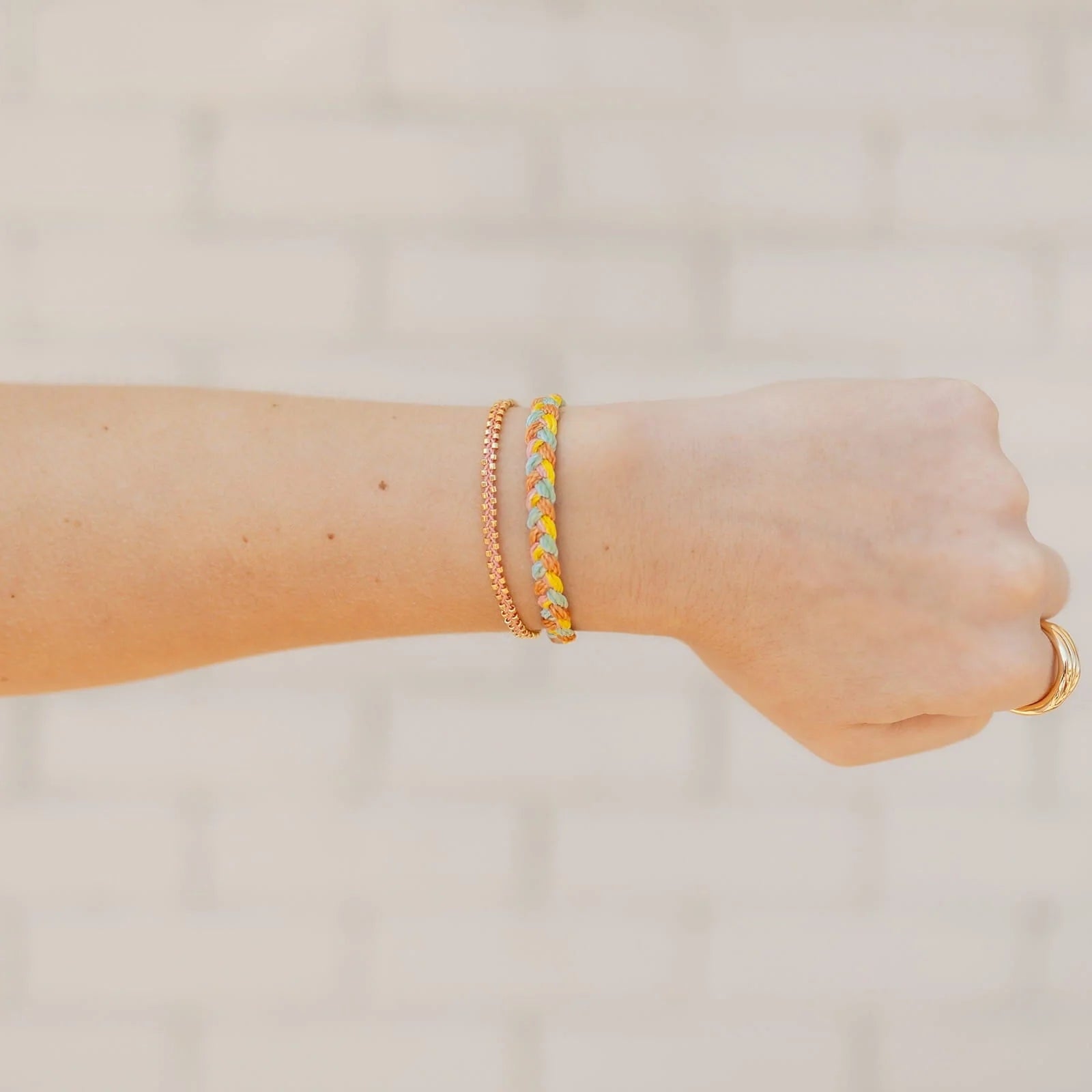 Pura Vida Goldie Woven Seed Bead Bracelet PINK