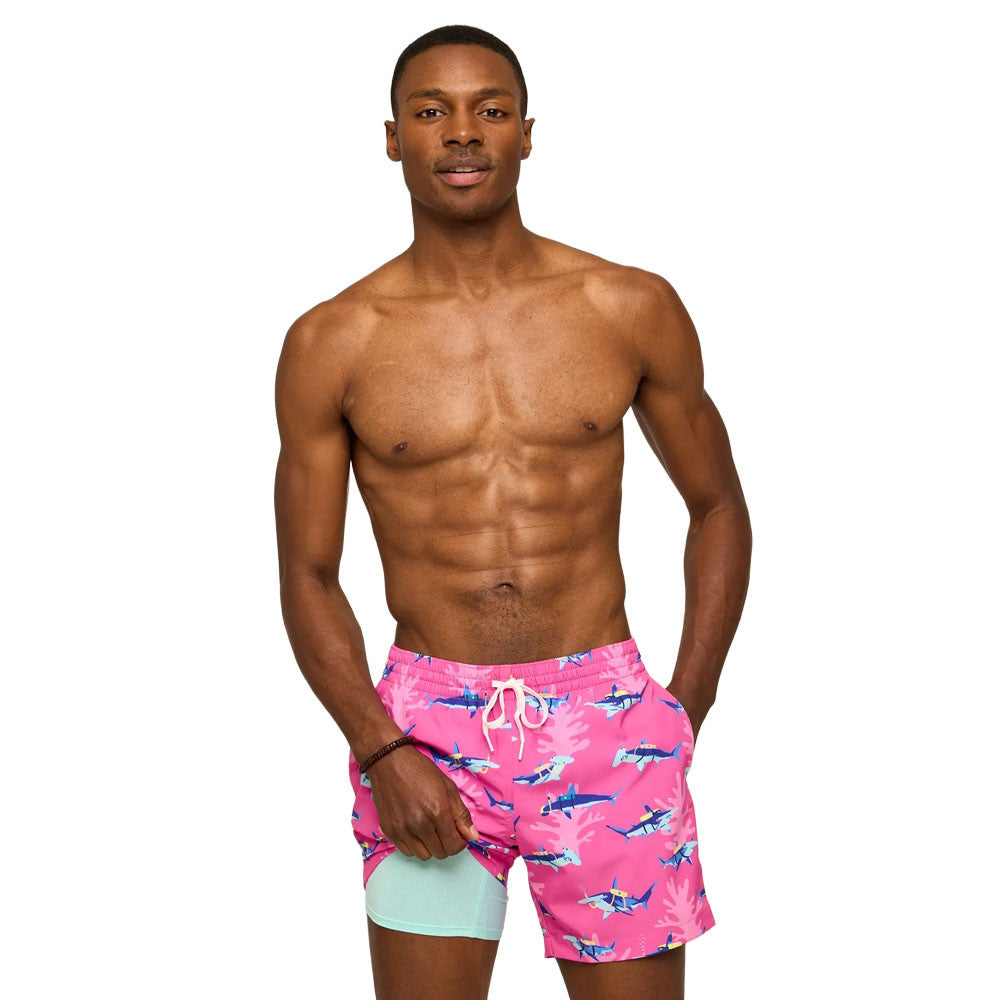 Chubbies M 5.5" Swim Trunks w/Liner GREAT PINK SHARKS