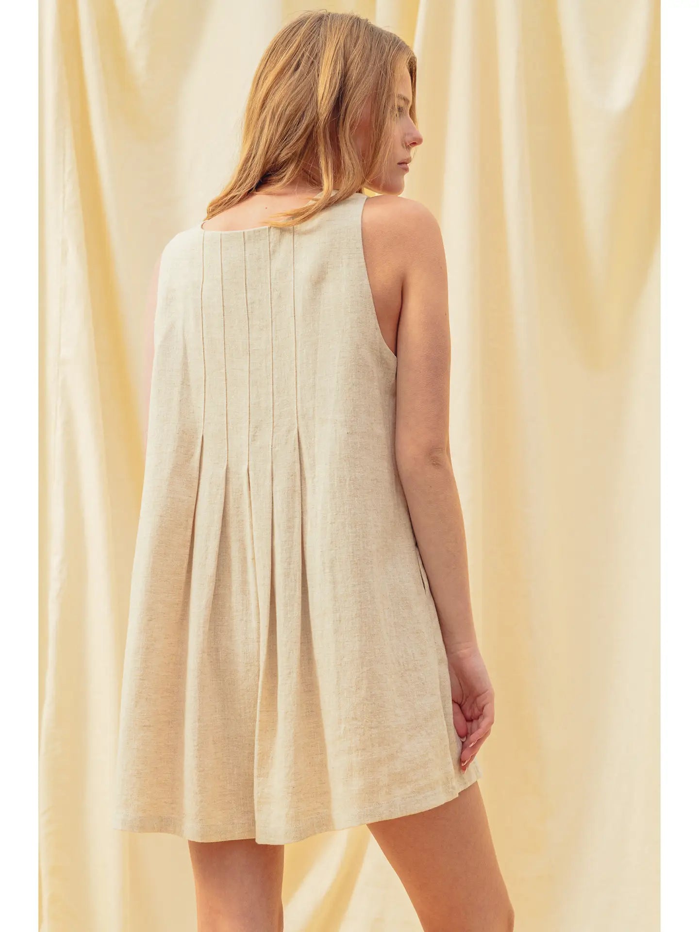 Miou Muse W Pleated Front Romper OATMEAL
