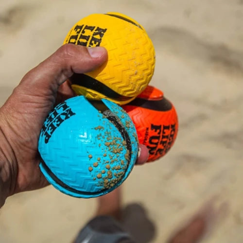 Waboba Zag Skips on Water Ball