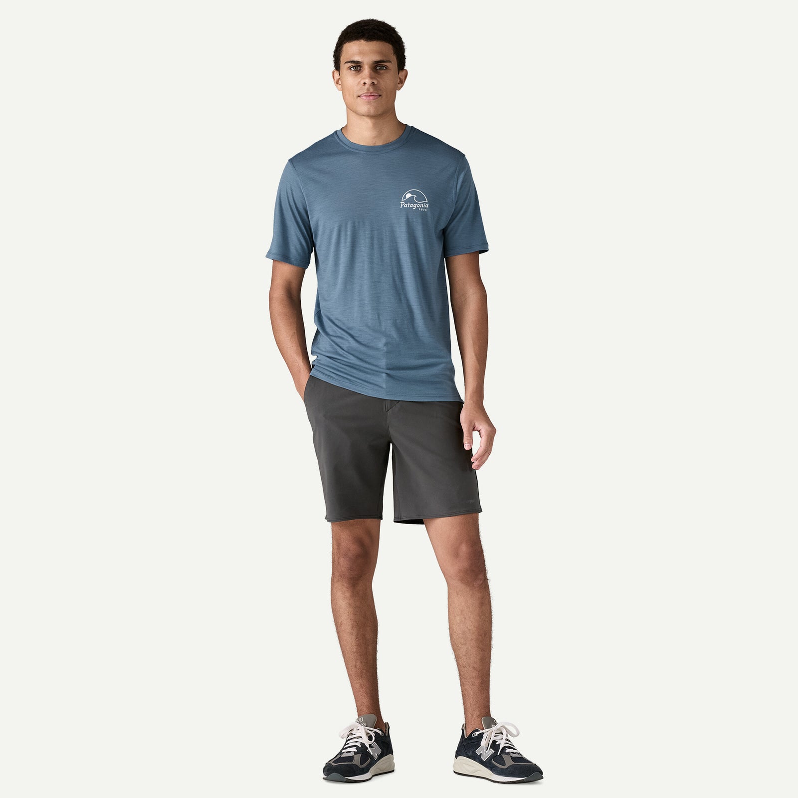 Patagonia M Hydropeak Hybrid Walk Shorts 18