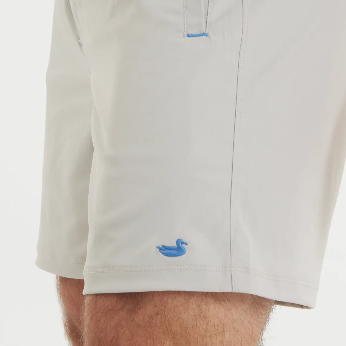 Southern Marsh M Billfish Lined Short LIGHT GRAY