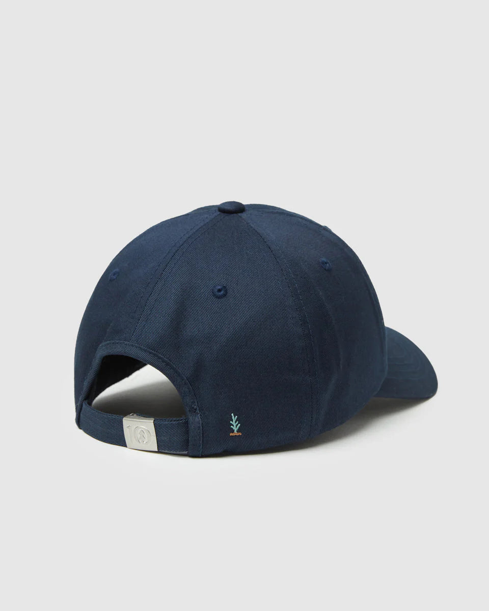 tentree Sasquatch Peak Hat MIDNIGHT BLUE / FOOTBALL
