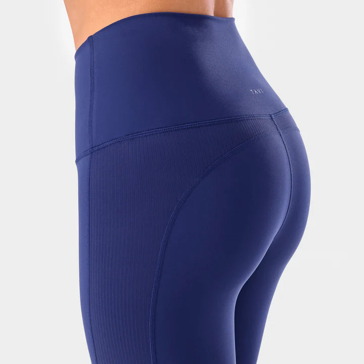 Tavi W Stride 7/8 Tight DEEP NAVY