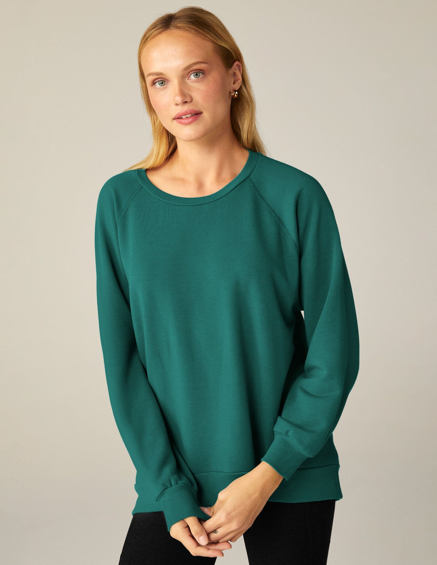 Beyond Yoga W Saturday Oversized Pullover LUNAR TEAL