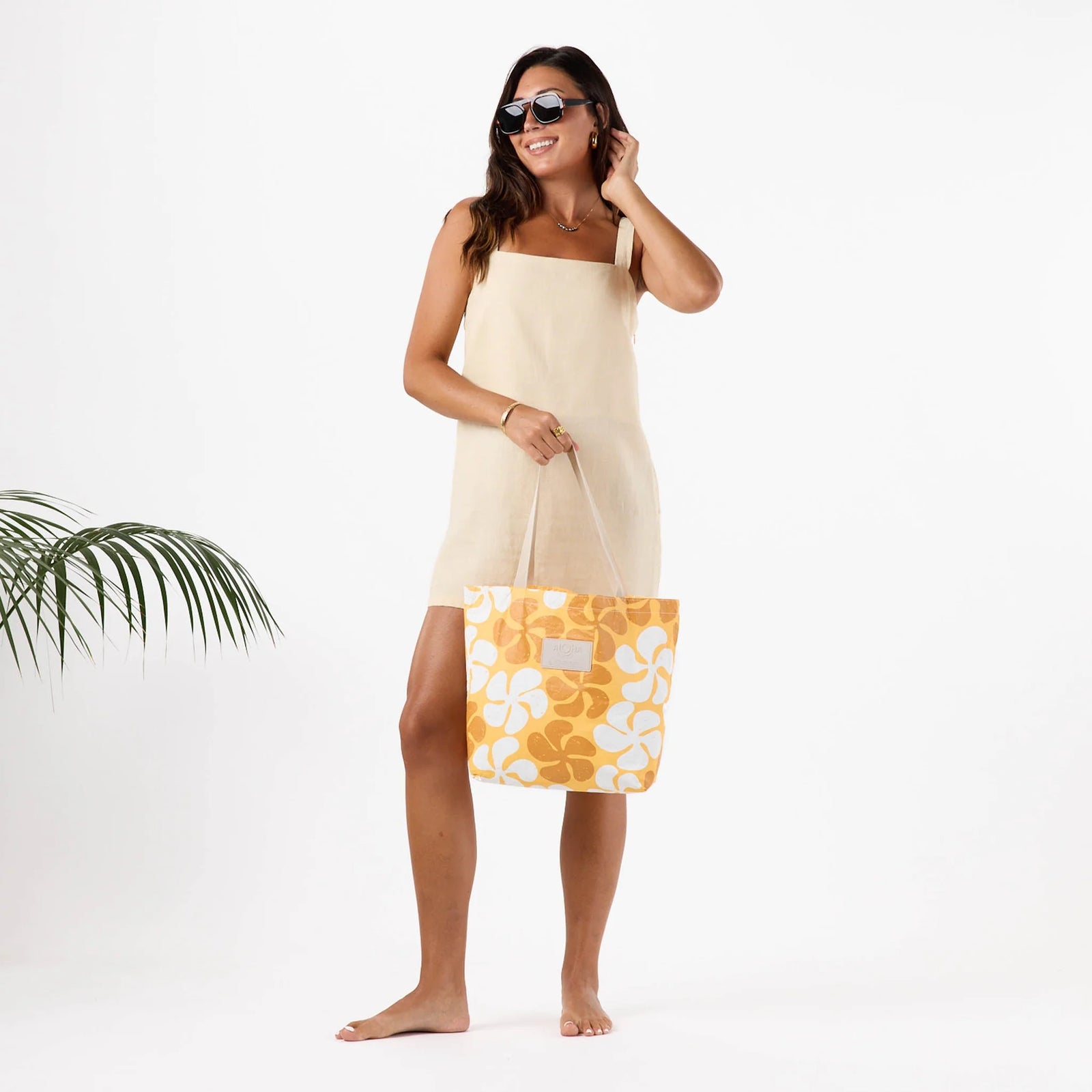 ALOHA Collection Funky Plumeria Day Tripper HONEY