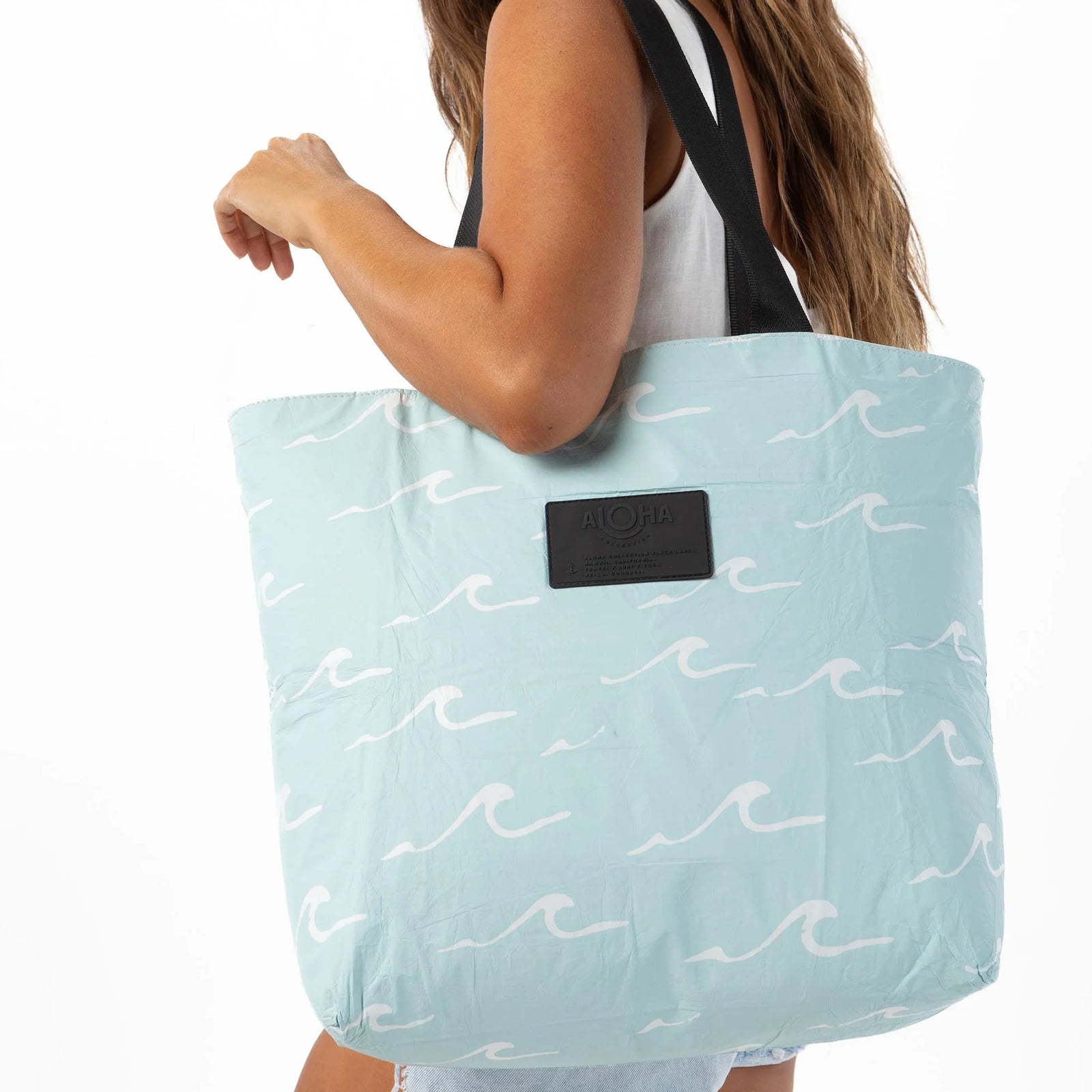 ALOHA Collection Seaside Day Tripper WHITE ON LEMU BLUE