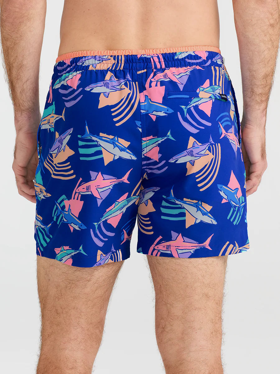 Chubbies M Classic Swim Trunk 5.5" THE DADDY SHARKS