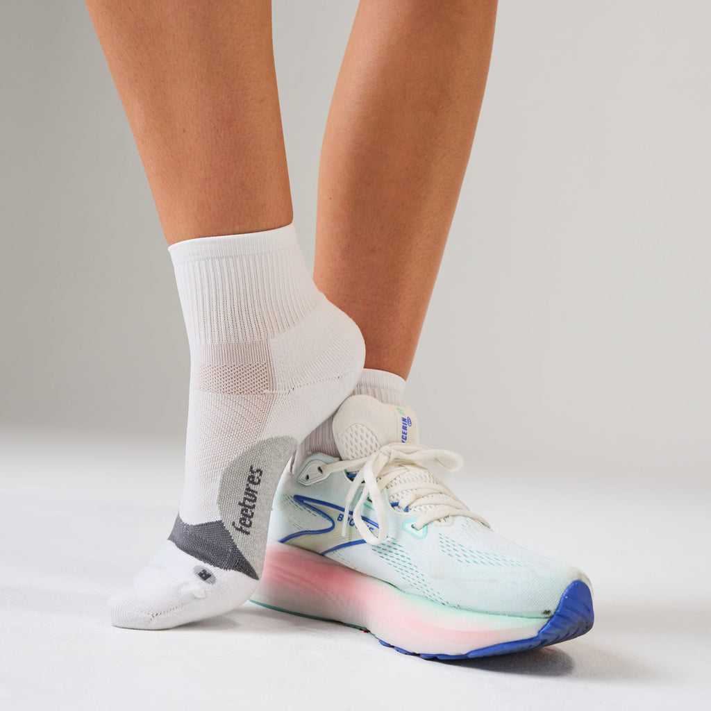 Feetures M Elite Light Cushion Quarter WHITE