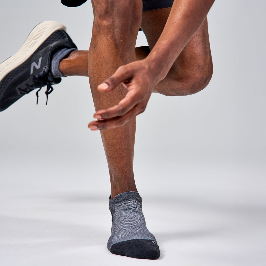 Feetures M Elite Max Cushion Tab BASIC GRAY