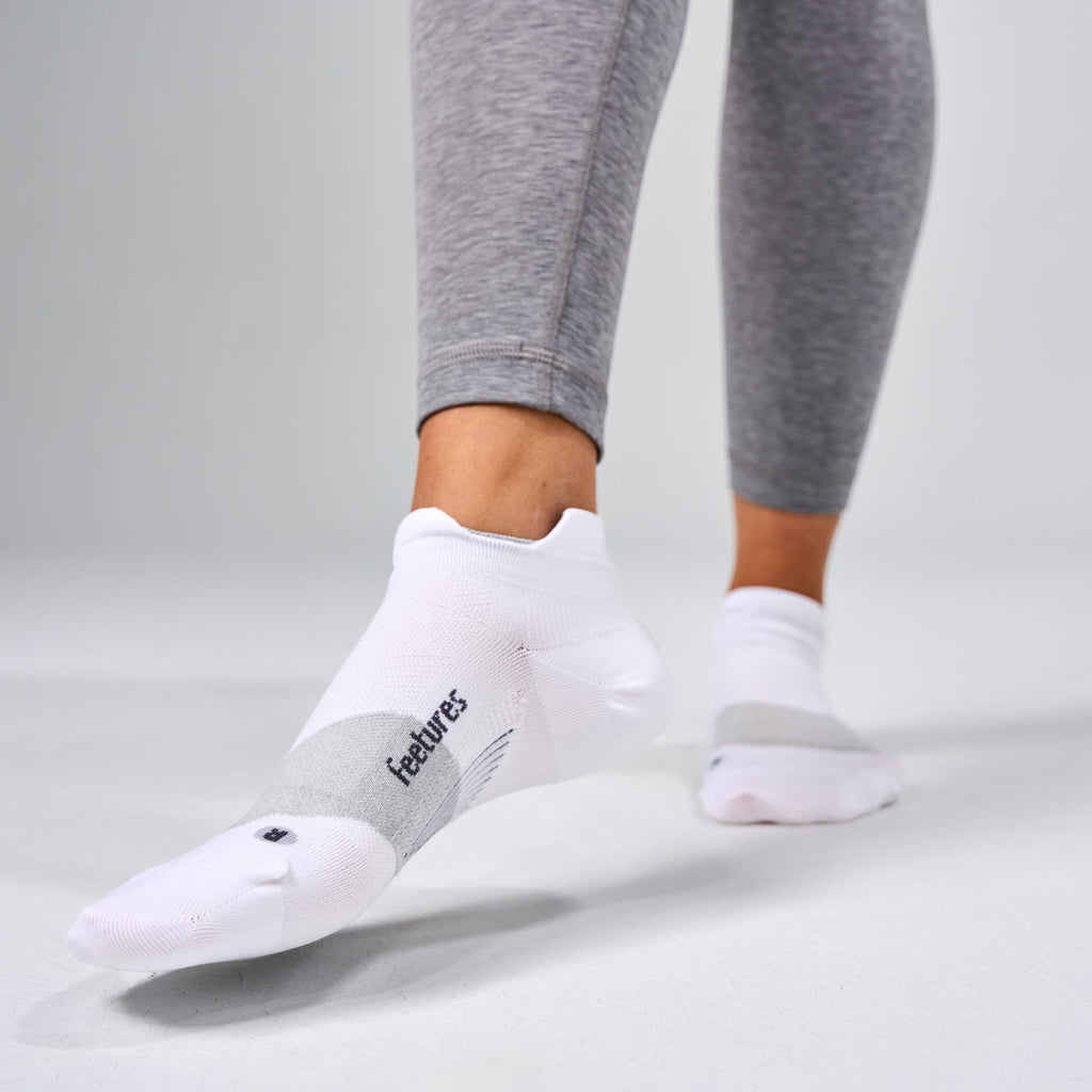 Feetures M Elite Ultra No Show Tab WHITE