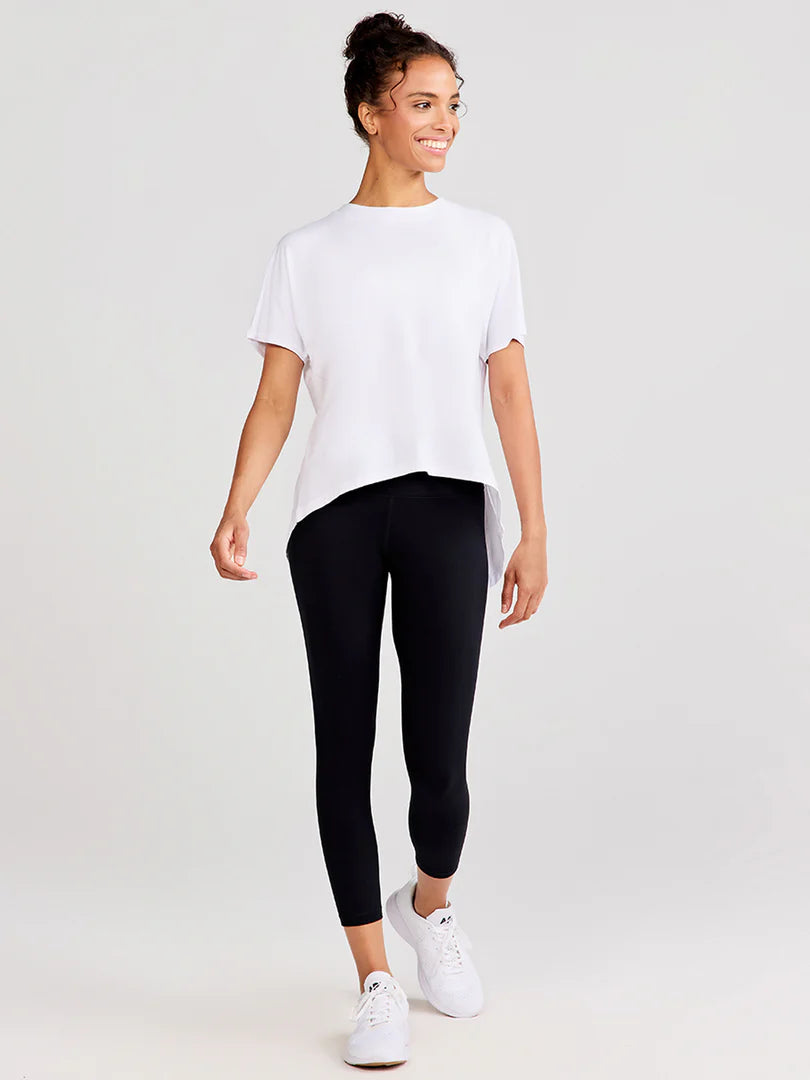 Tasc W Uptown Luxe Cross Back Tee WHITE