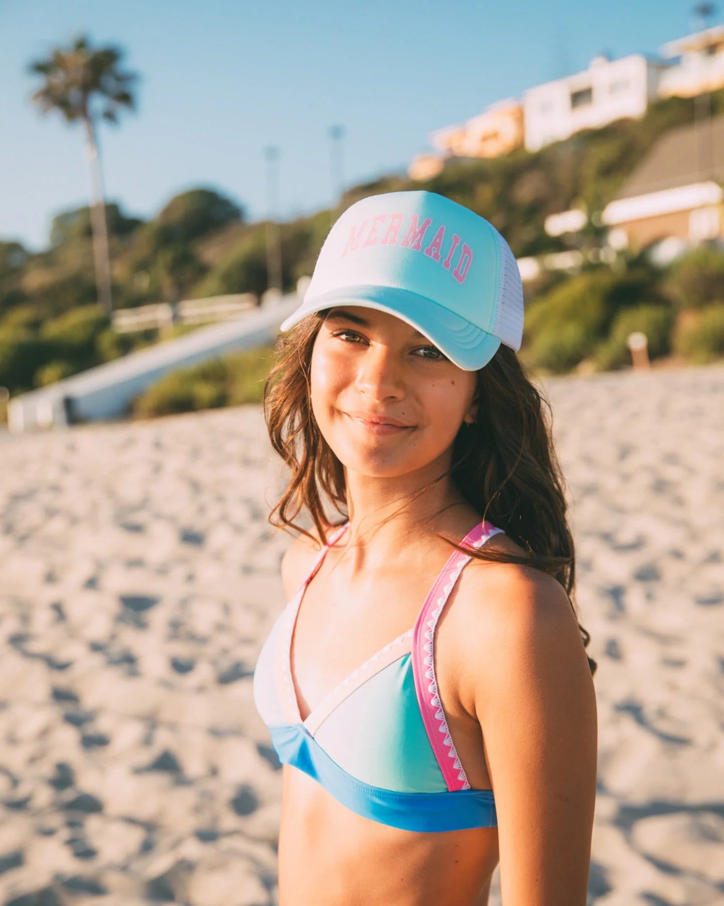 Feather 4 Arrow Girl's Mermaid Trucker SEA GLASS / WHITE