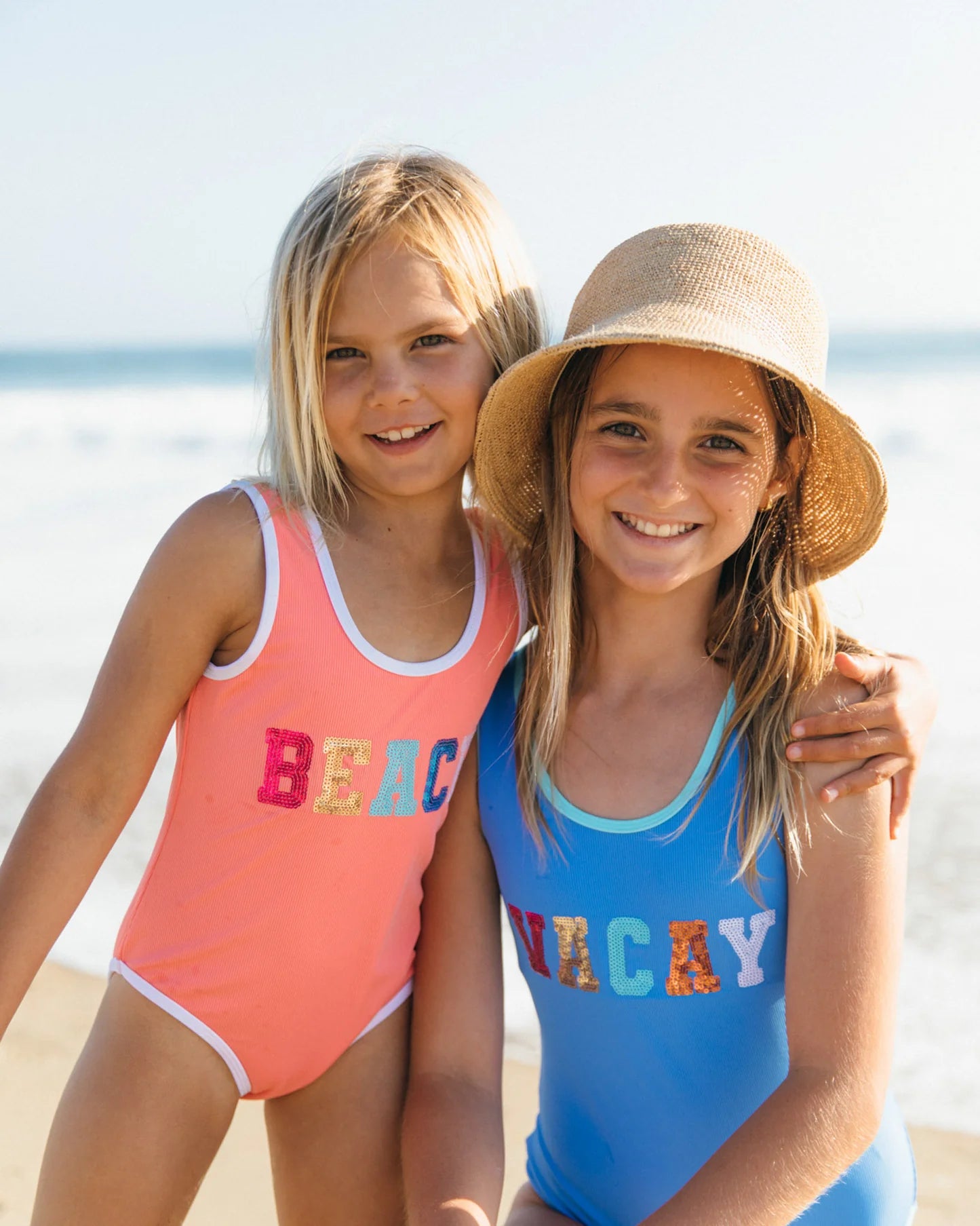 Feather 4 Arrow Girl's Wave Break One-Piece CORAL SUN