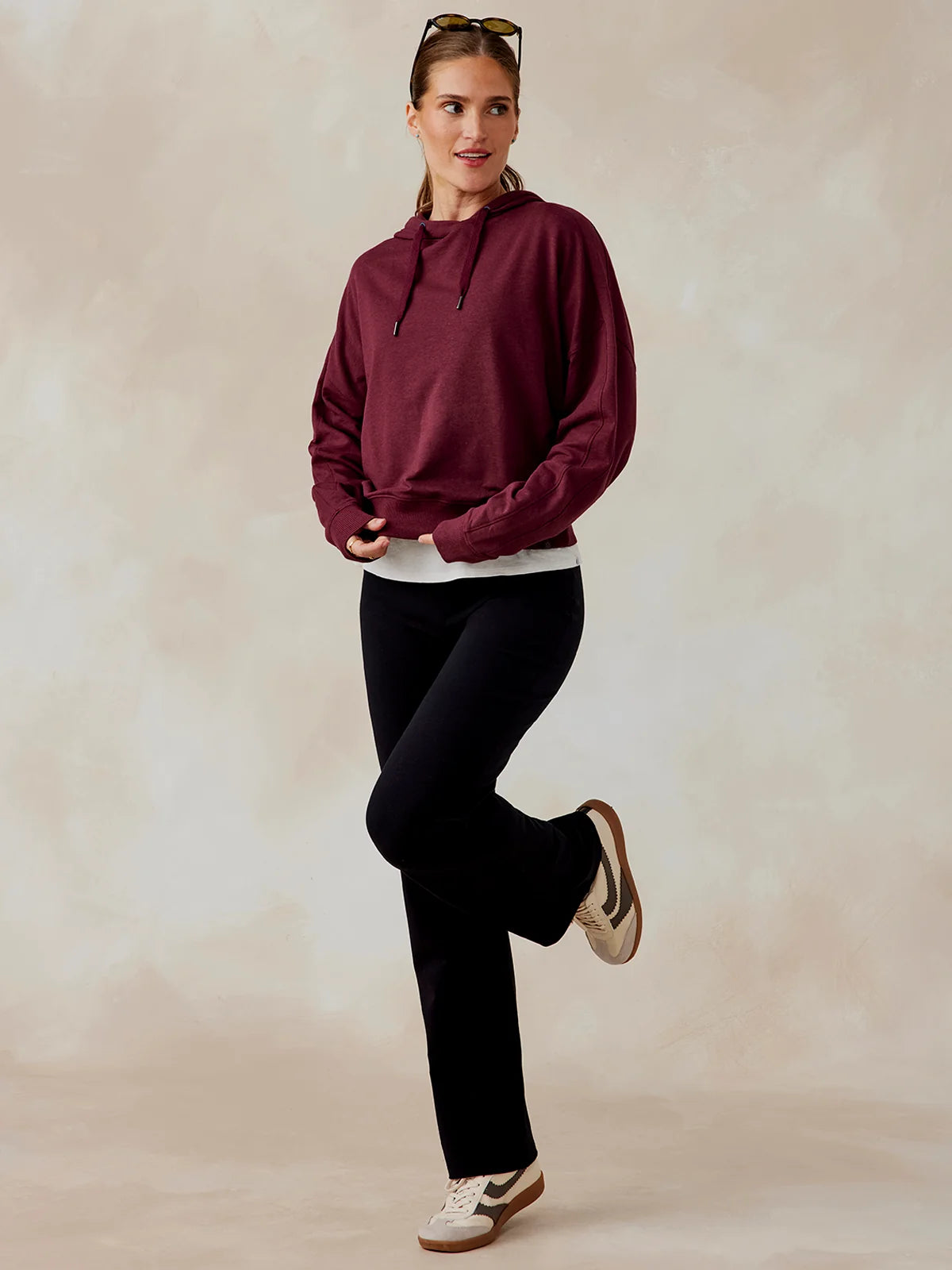 Tasc W Studio Fleece Hoodie WINEBERRY